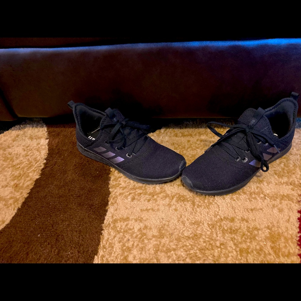 Worn only three times!!!!!